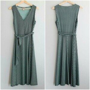 H&M | V-Neck Midi Stretch Dress Tie Belt Dark Green & White Lattice Pattern Sz M